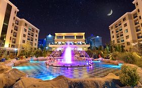 Grand Ozgul Thermal Holiday Village